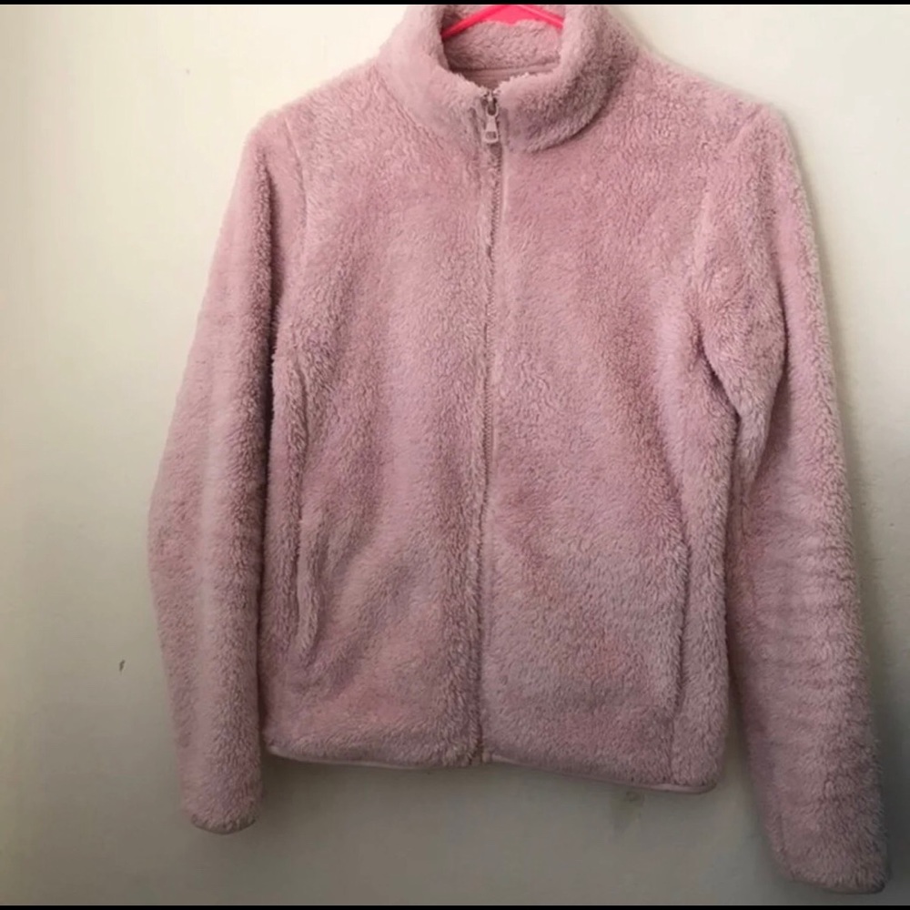 Uniqlo fuzzy jacket